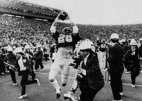 1-California-Golden-Bears-vs-Stanford-Cardinal–1982-The-Play