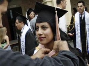 scholarships-for-immigrants